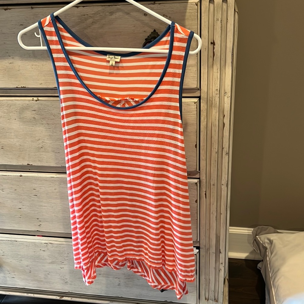 Chip & Pepper tank size small